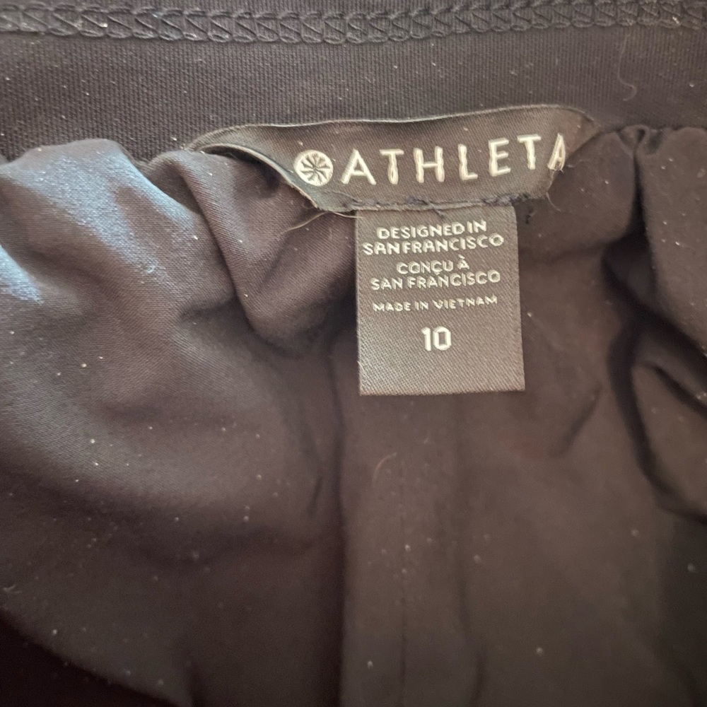 Athleta Apres Ski Short quilted - Picture 2 of 4